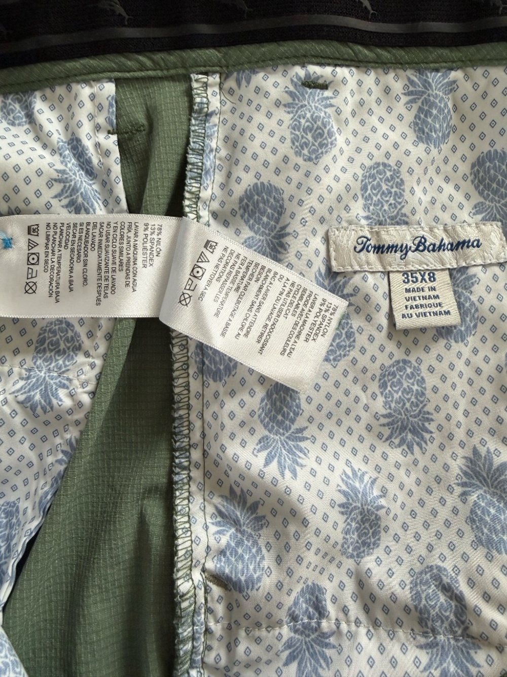 Tommy Bahama Men's Performance Shorts Size 35 Green Marlin Logo Stretch 35x8 - Picture 9 of 10